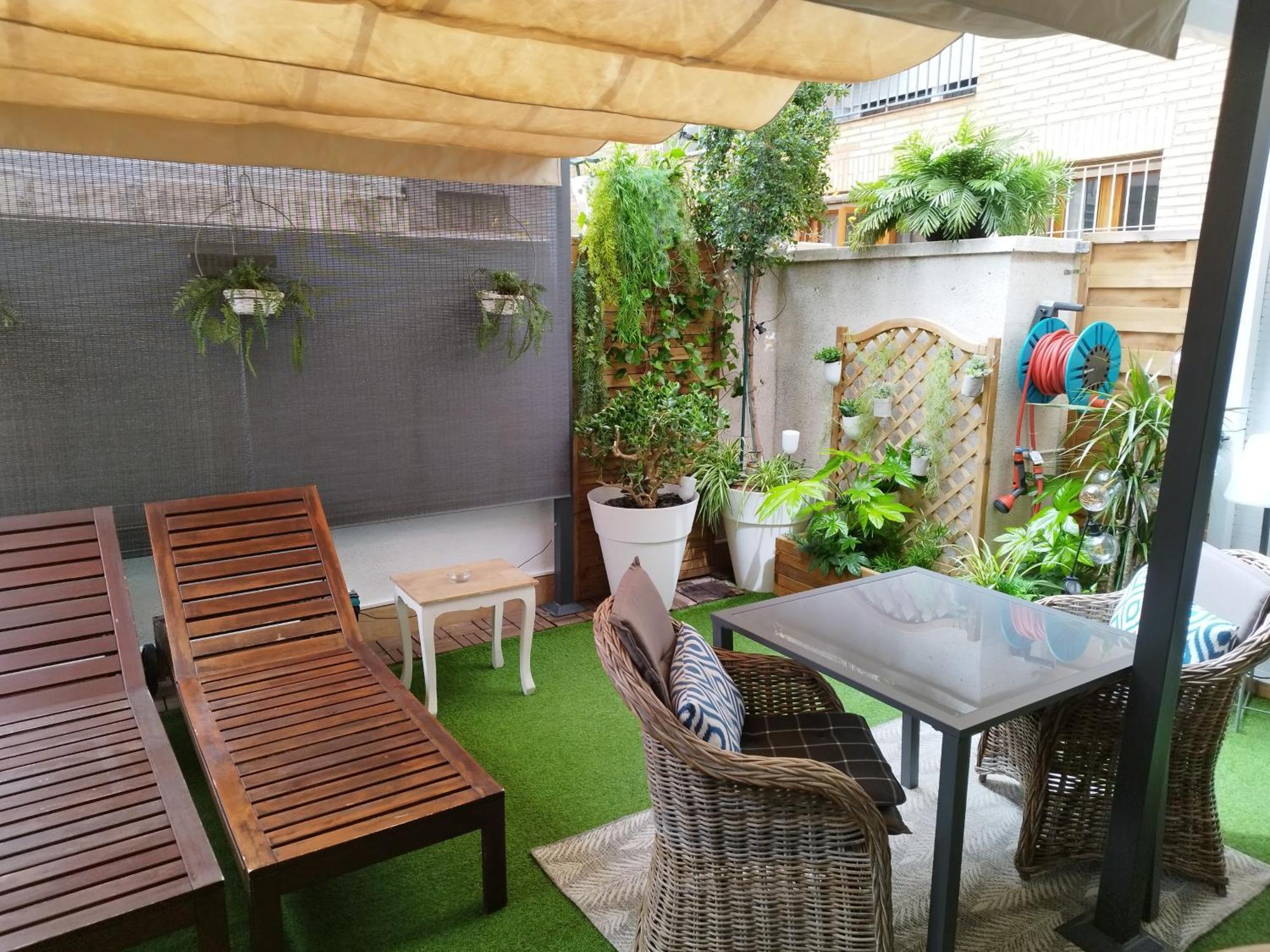 Apartment Big Privat Terrace Free Parking