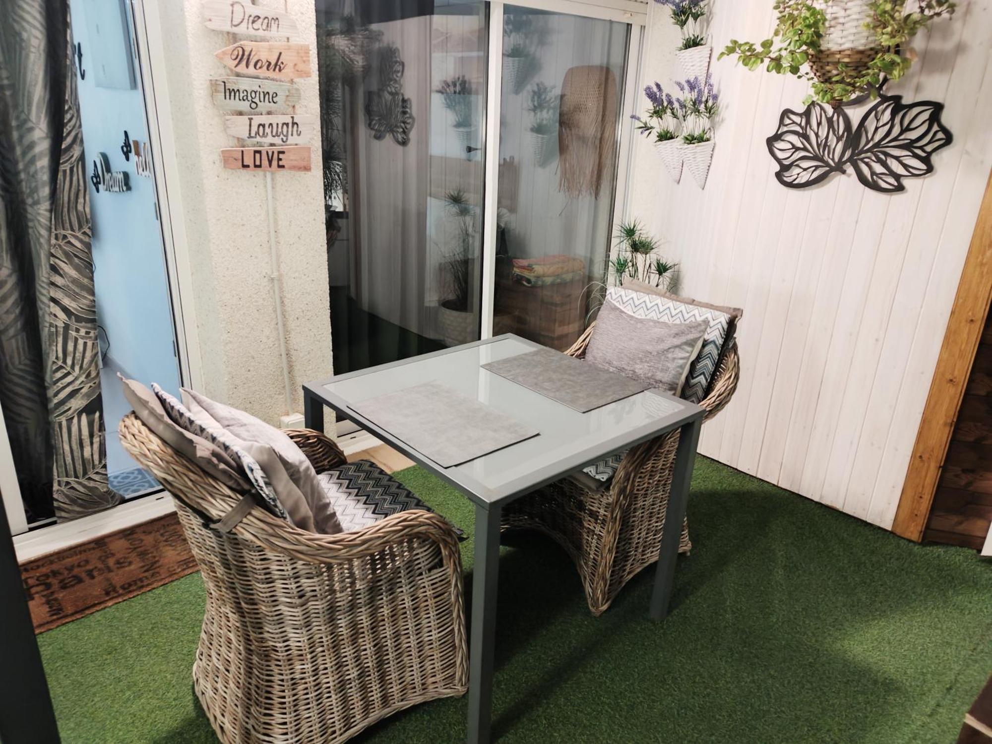 Big Privat Terrace Free Parking Apartment Calafell
